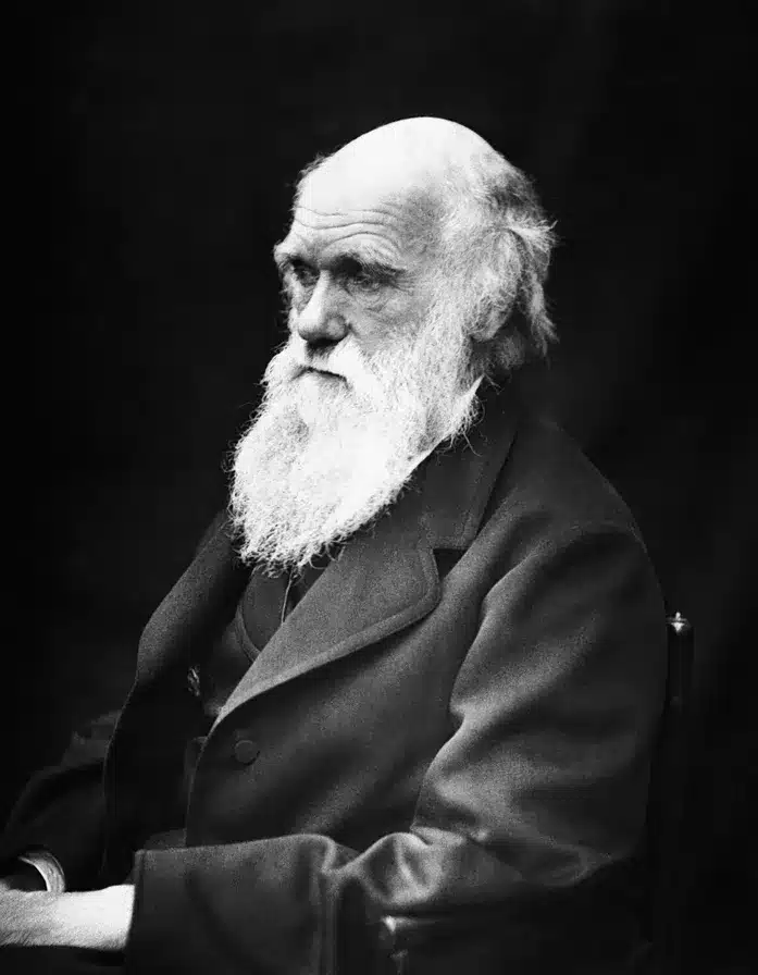 Charles Darwin fue un científico destacado en la revolución científica de la evolución